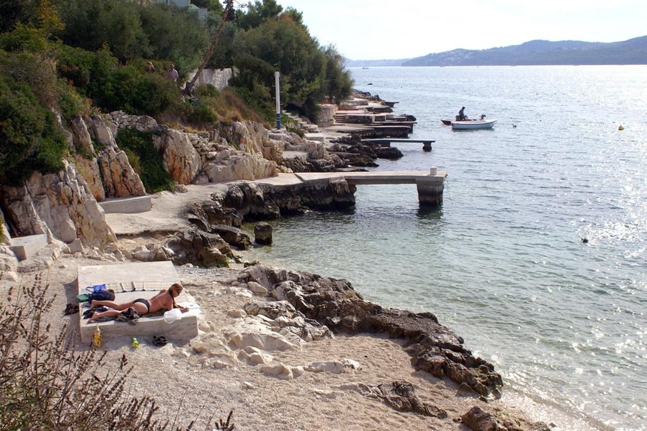 Apartments By The Sea Seget Vranjica, Trogir - 1038 Exteriör bild