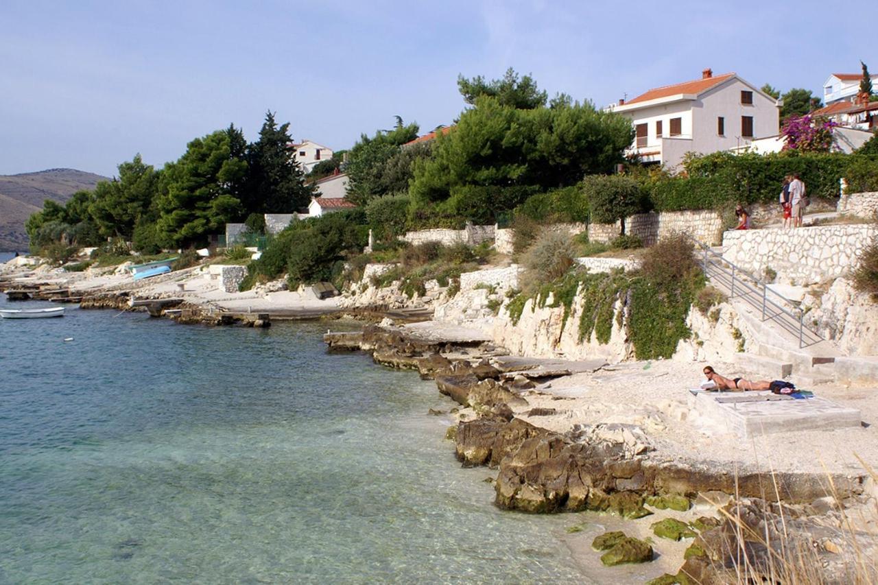 Apartments By The Sea Seget Vranjica, Trogir - 1038 Exteriör bild